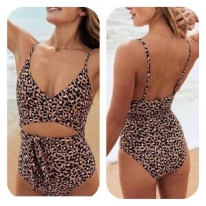 Aerie L animal print wrap swimsuit